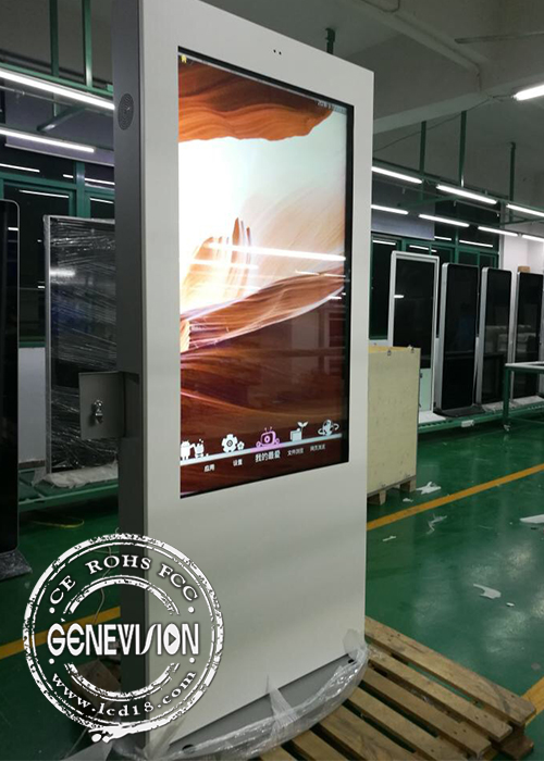 55inch Customized White Waterproof IP65 Outdoor Touchscreen LCD Advertising Stand in 2000cd/m2 brightness