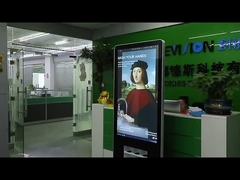 55 inch Cell Phone Wireless  Charging Station Android LCD Advertising Kiosk