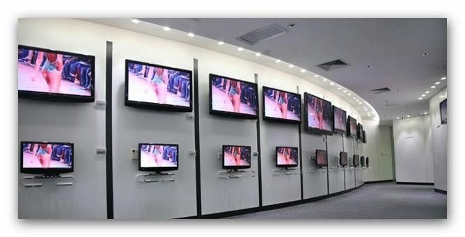 16.7M 55" Digital Wall Mounted Advertising Display with Black Full Toughened Glass